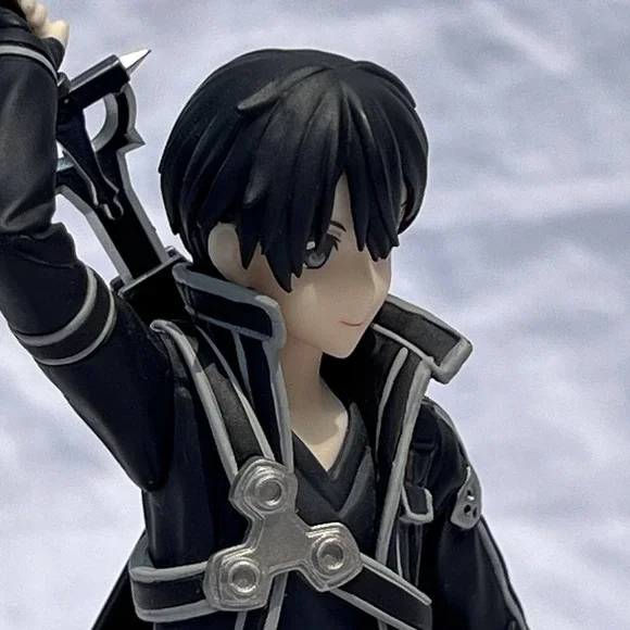 Sword Art Online Kirito Pop Up Parade Figure Anime Collectable Green Crunchyroll - Picture 16 of 16